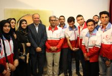 گزارش تصویری از اهداء جوایز  در همایش تجلیل از پرفسور علی اکبر جلالی چهره ماندگار شهرستان شاهرود 
